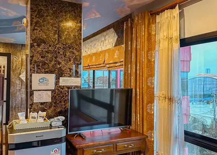 通塔拉诗林那卡精品酒店 酒店 4*